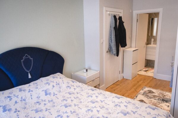 High Street, Hampton Hill, Hampton