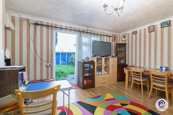 Grantham Gardens, Romford RM6