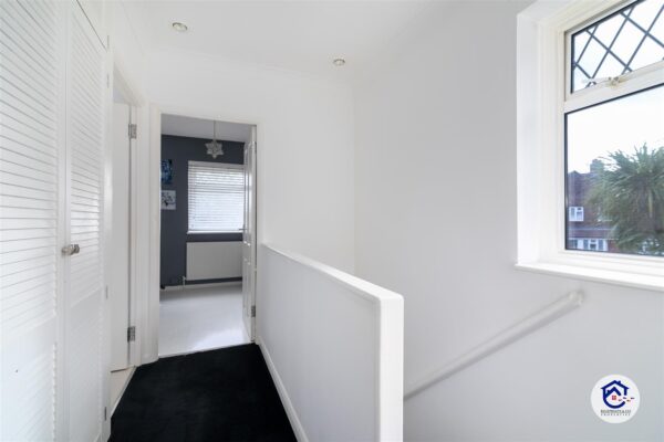 Cuckoo Hall Lane, London N9