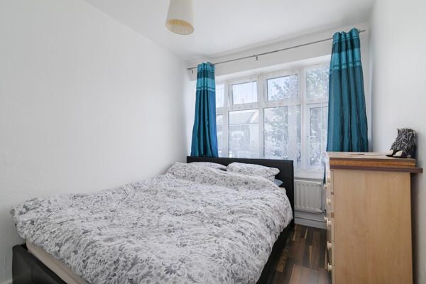 The Avenue, London N17