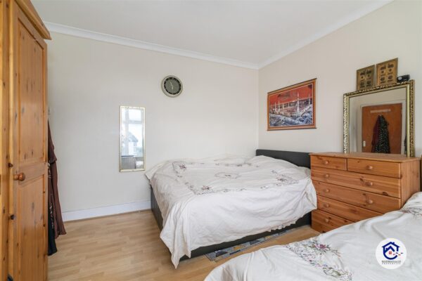 Great Cambridge Road, London N18