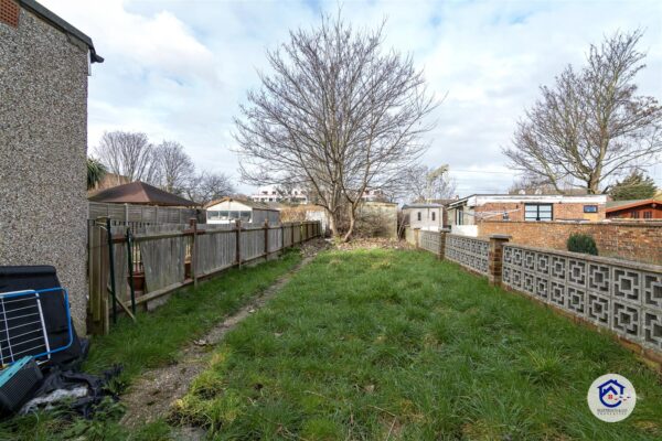 Gilda Avenue, Enfield EN3