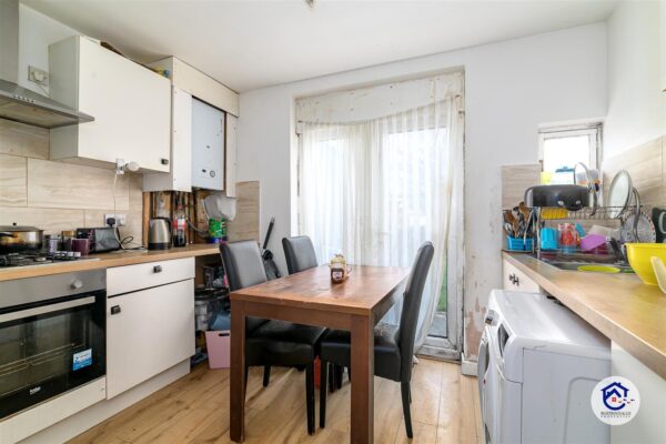 Gilda Avenue, Enfield EN3