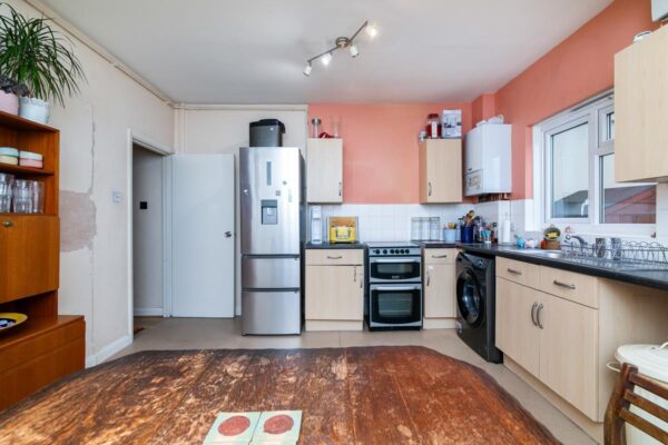 Kevelioc Road, London