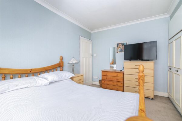 Loxham Road, London E4