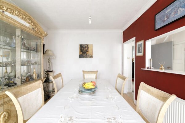 Loxham Road, London E4