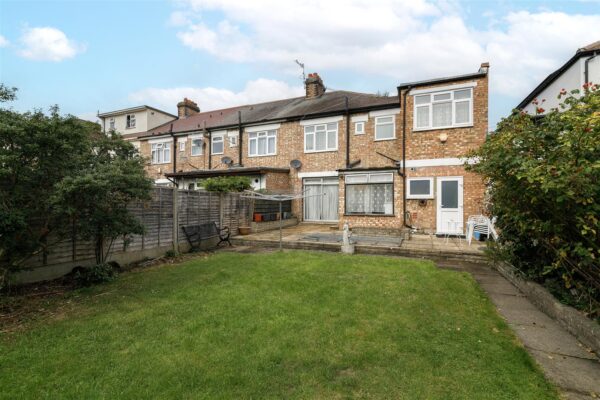 Loxham Road, London E4