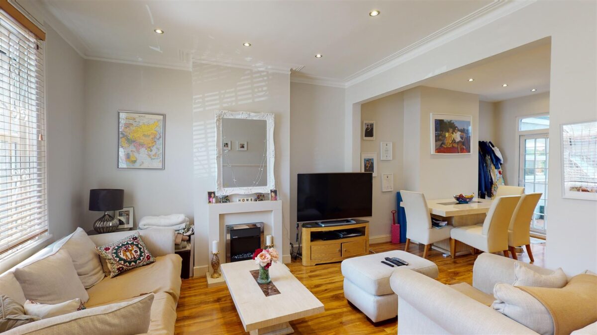 Baronet Grove, London, N17