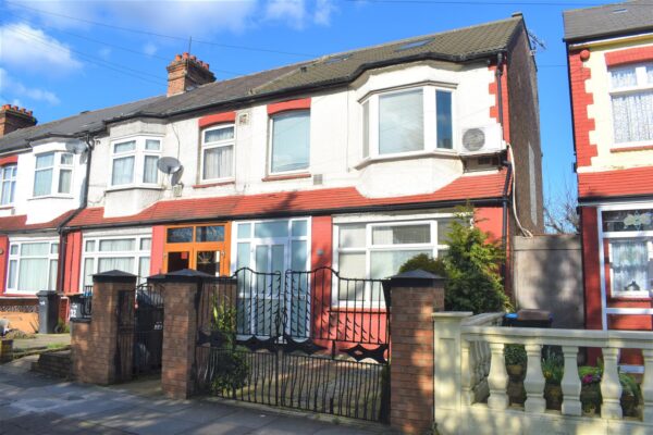 Aberdeen Road, London, N18